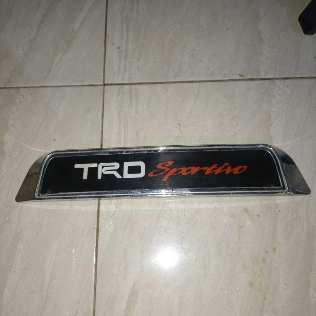 EMBLEM / LOGO TANDUK DEPAN TRD SPORTIVO