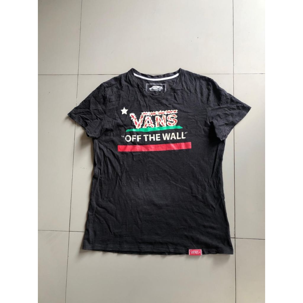 kaos vans pria