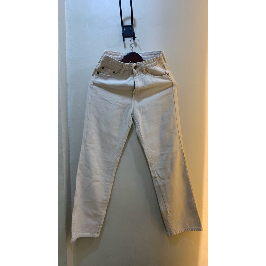 JEANS JINISO BROKEN WH (PL PRIBADI)