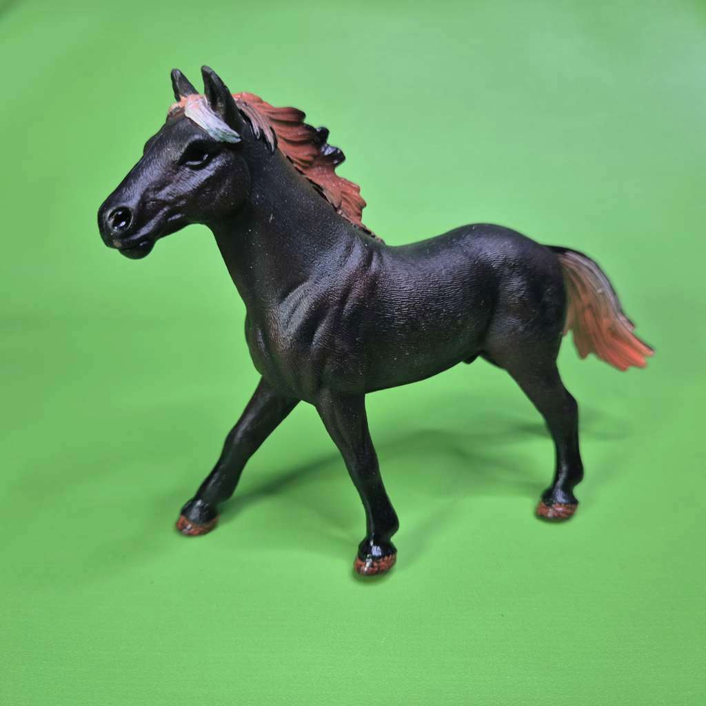 Figure horse kuda Mustang Stallion full black hitam PVC Miniatur detail rapi 14cm