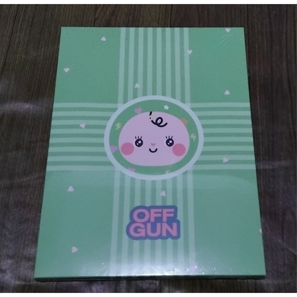 READY STOCK OFFGUN Photocard with frame set