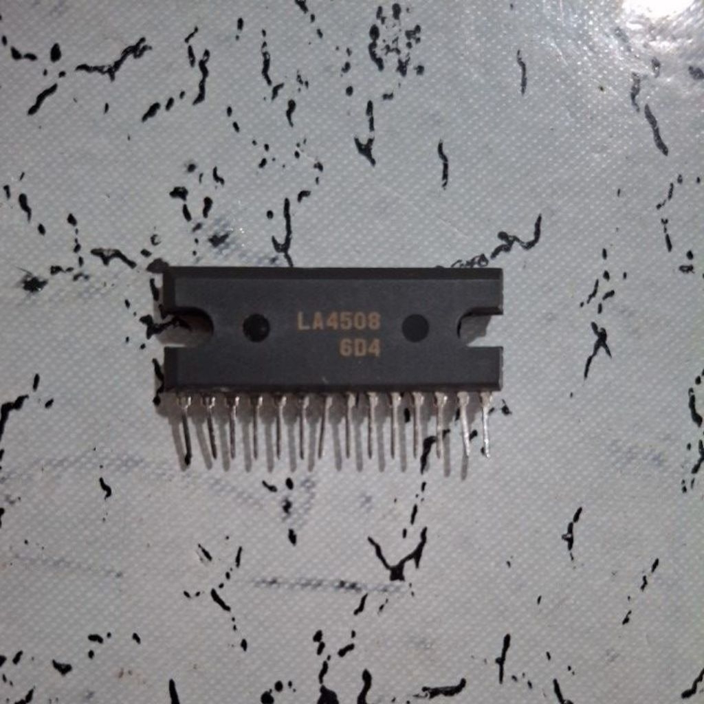 IC LA4508
