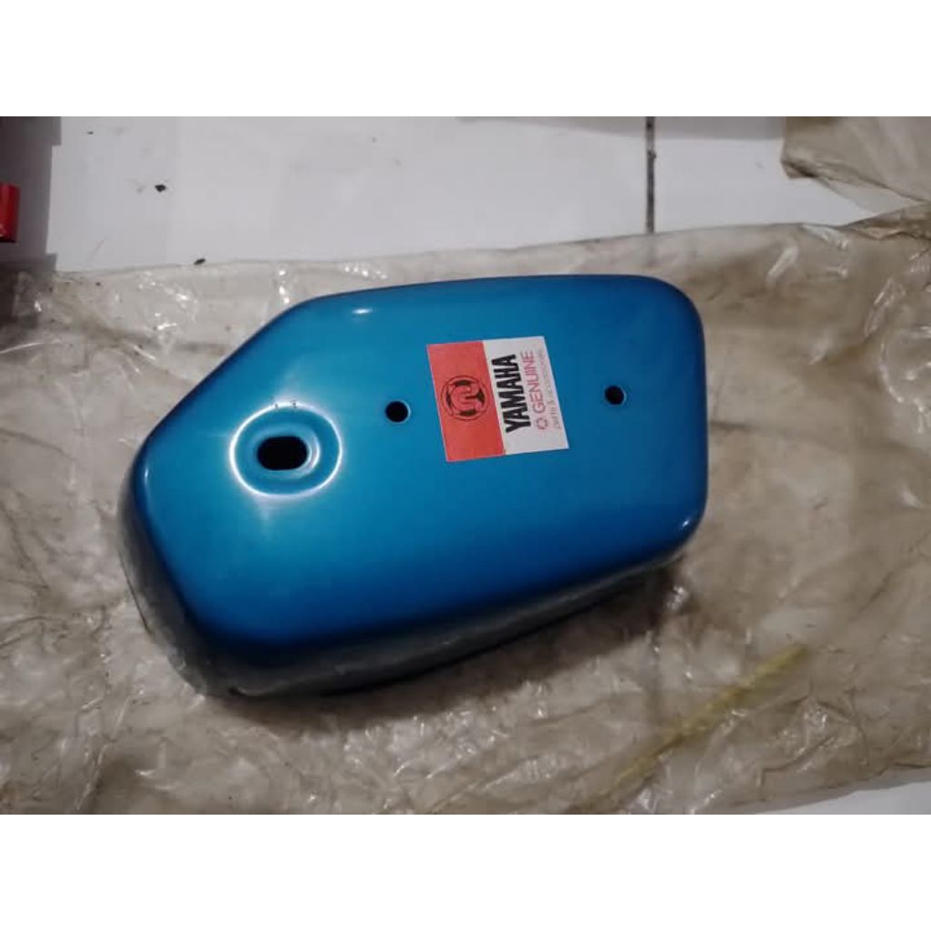 box kiri biru yamaha V75 original