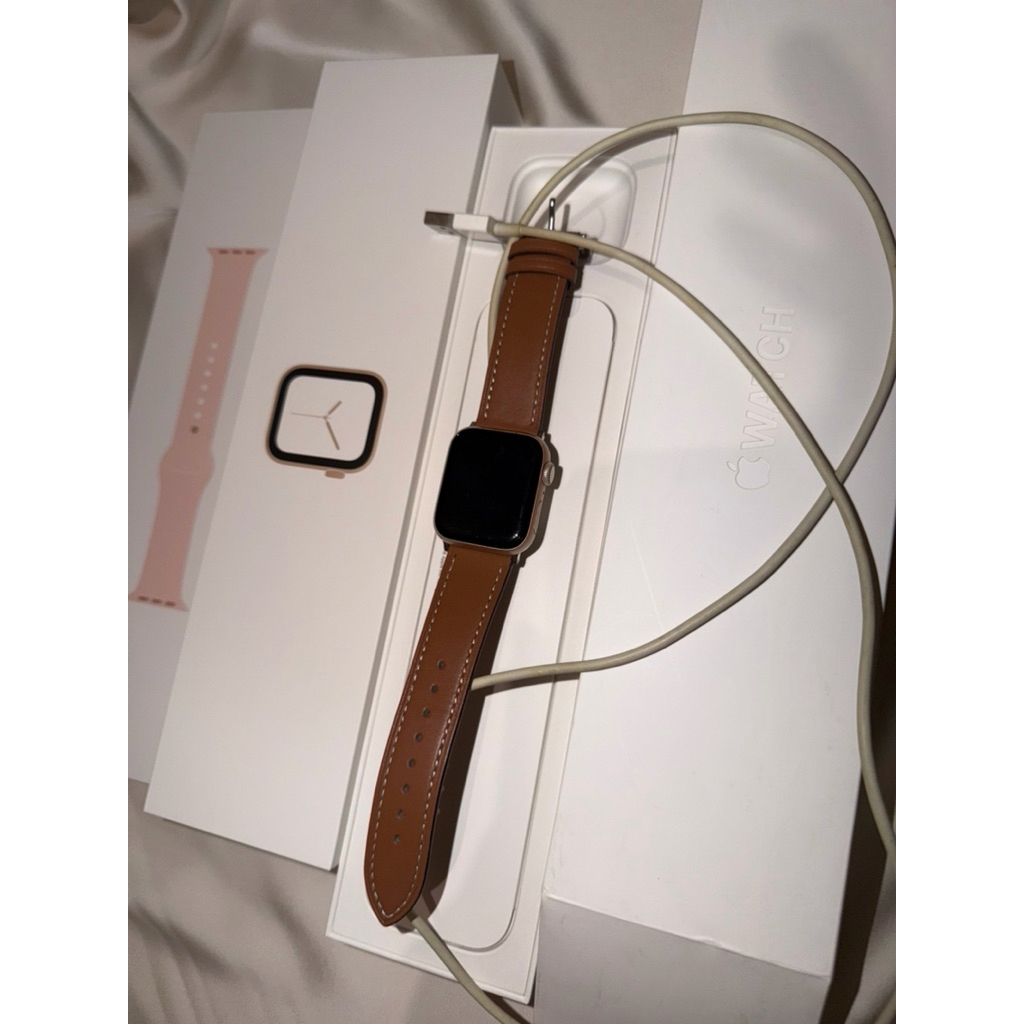 Apple Watch Series 4 (40MM)