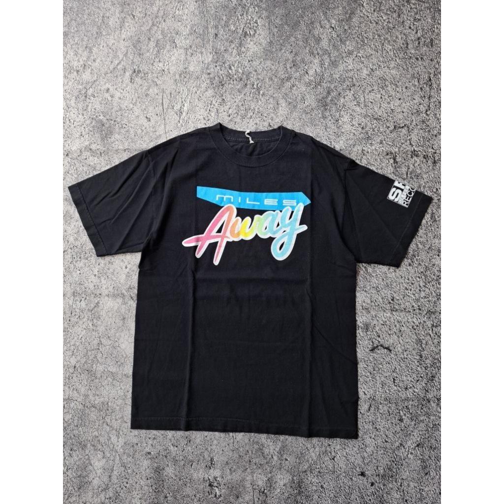 kaos band hardcore MILES AWAY original merch