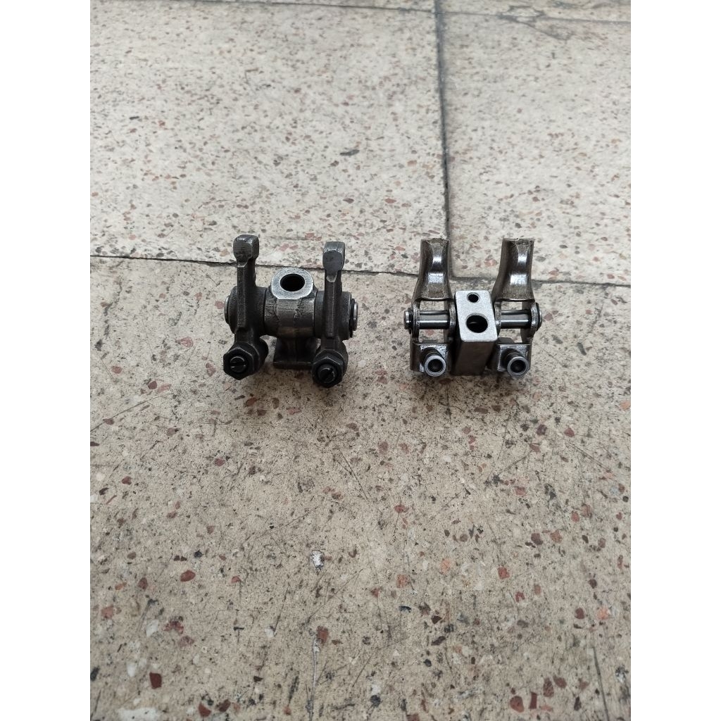 Pelatuk Klep Rocker Arm Diesel Engine Crown CDP50/CDP80 170FX-D