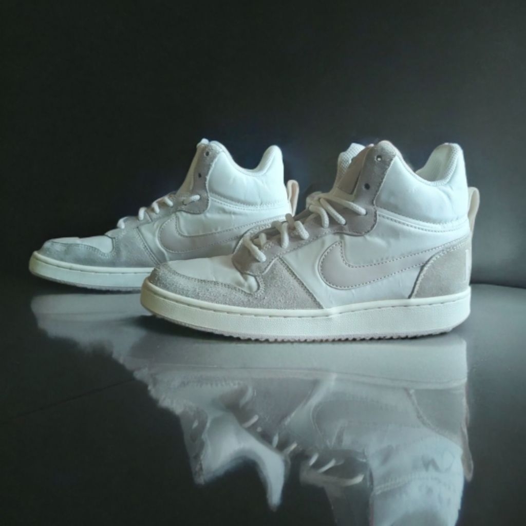 Nike Court Borough Women