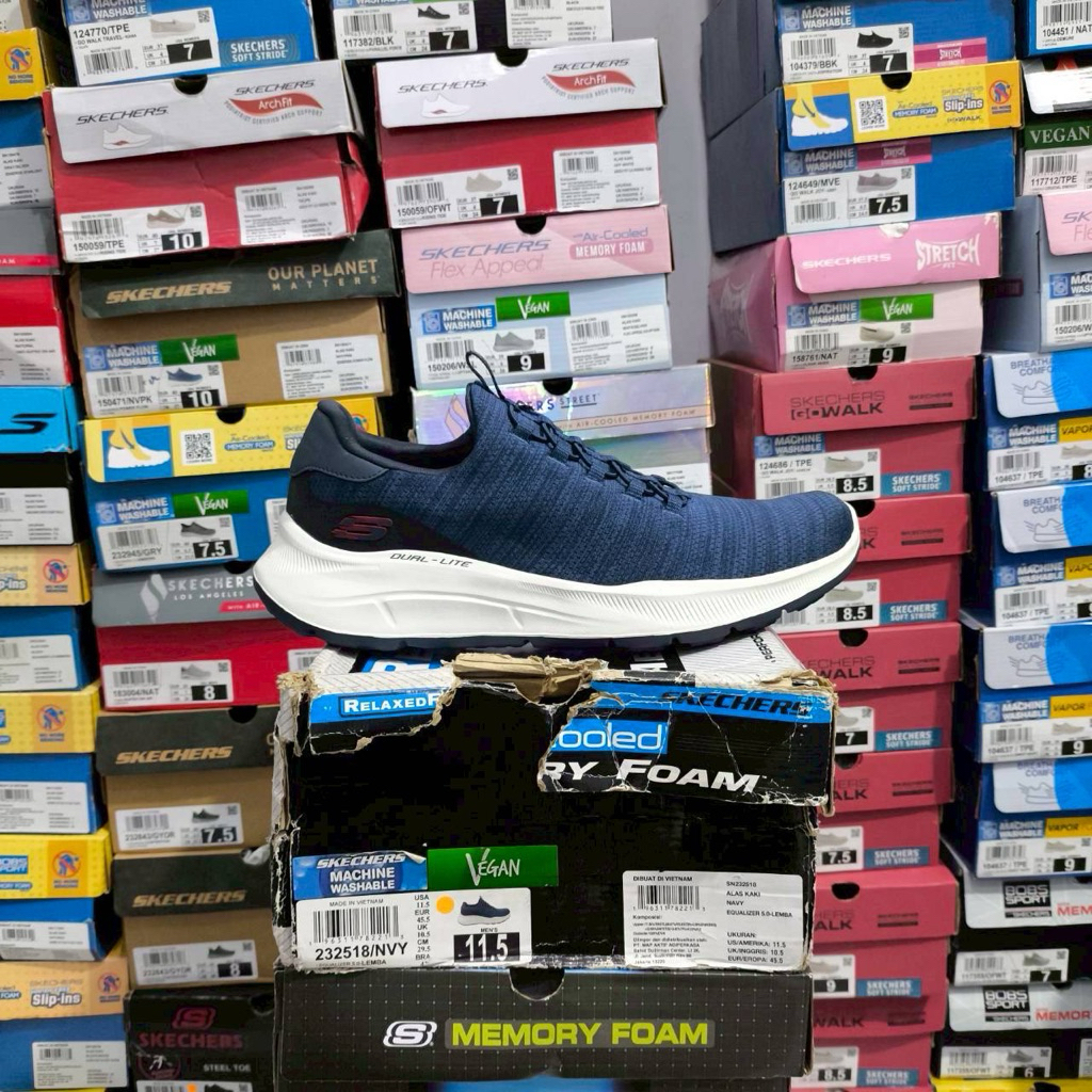 Sepatu Skechers Equalizer "Navy"