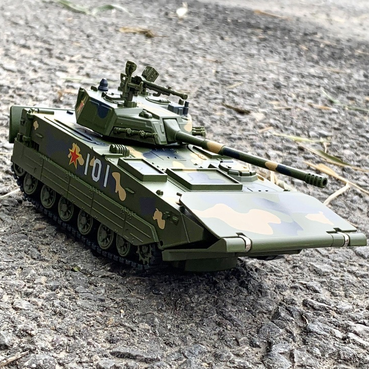 Diecast Military Tank Amphibi WGB-031 Skala 1:48 Bahan Metal Plastik Lampu Suara