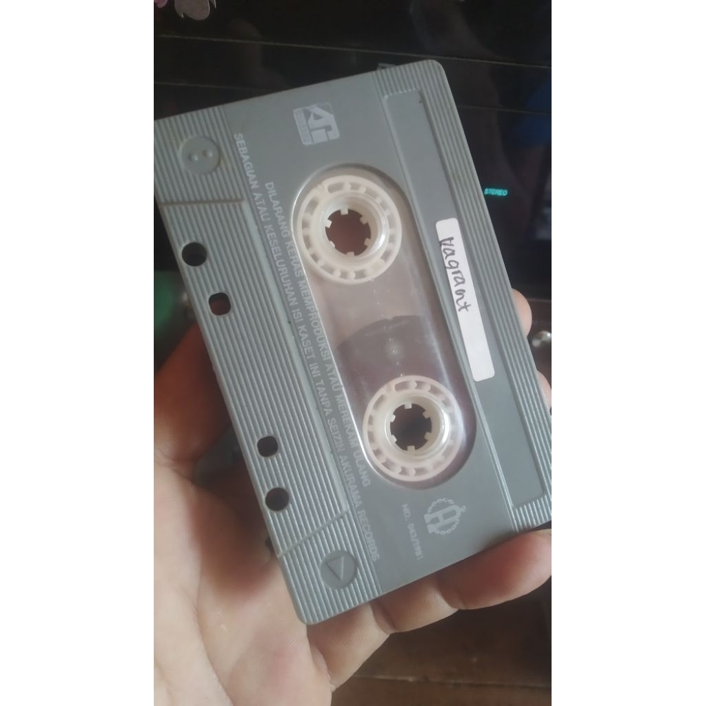 kaset pita vagrant (tanpa cover)