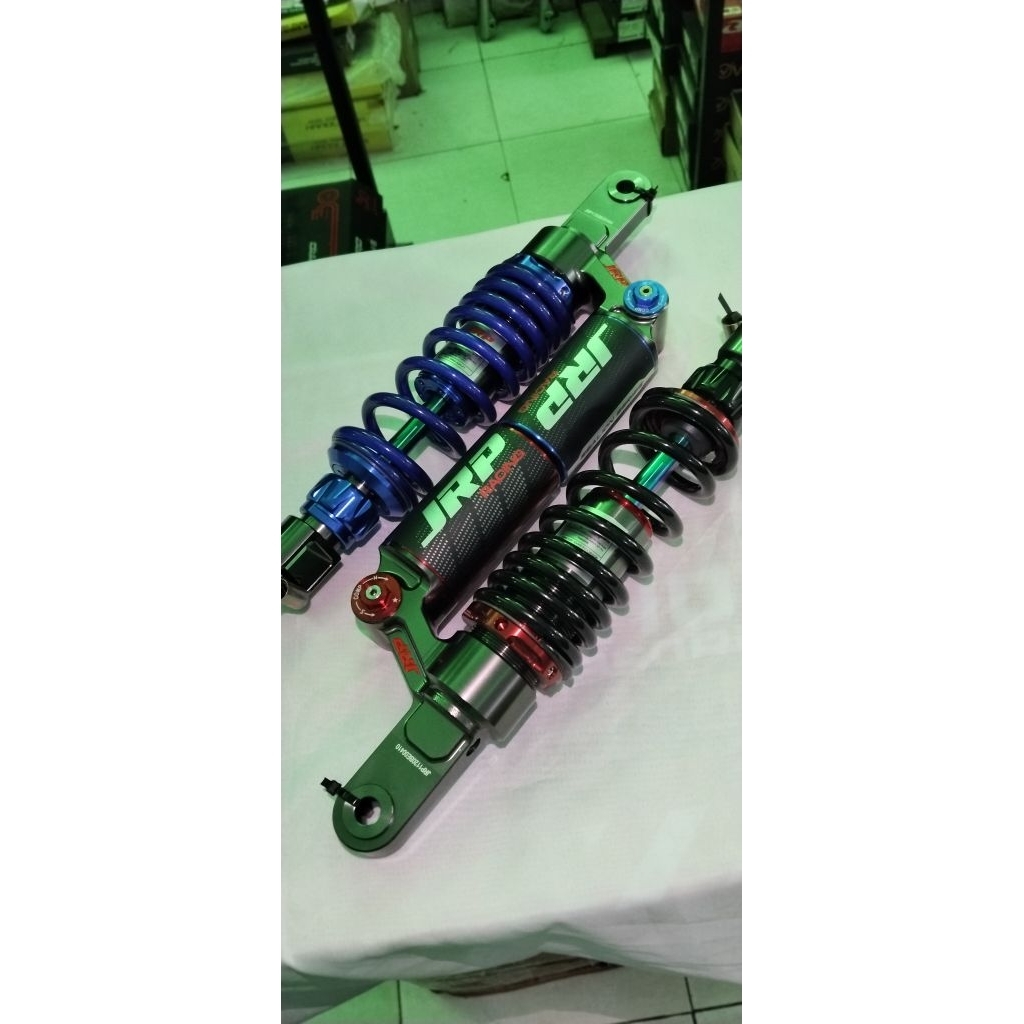 Shock Absorber JRP Sealion Series Tabung Atas 330 untuk motor Vario/Beat warna Biru dan Merah