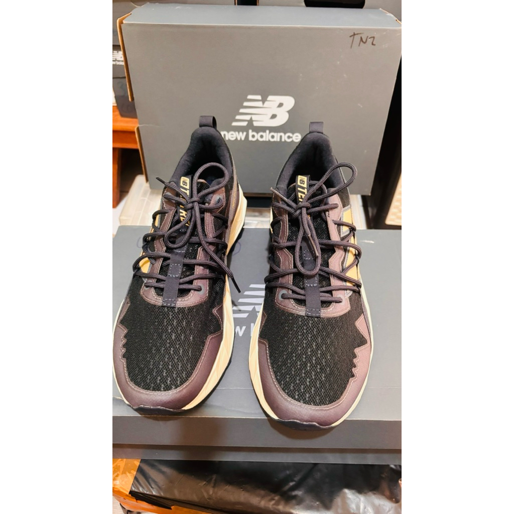 New Balance Tektrel size 45