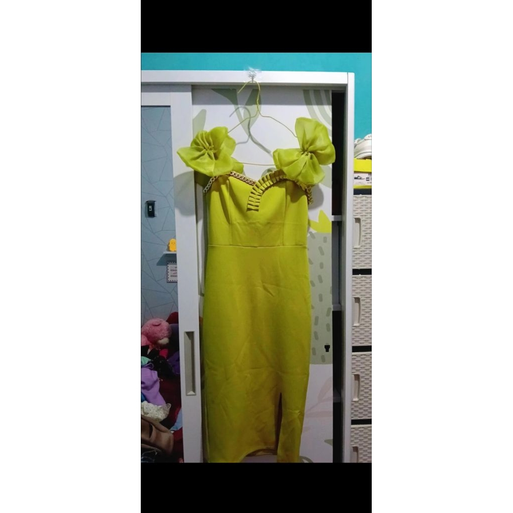 Dress scuba preloved