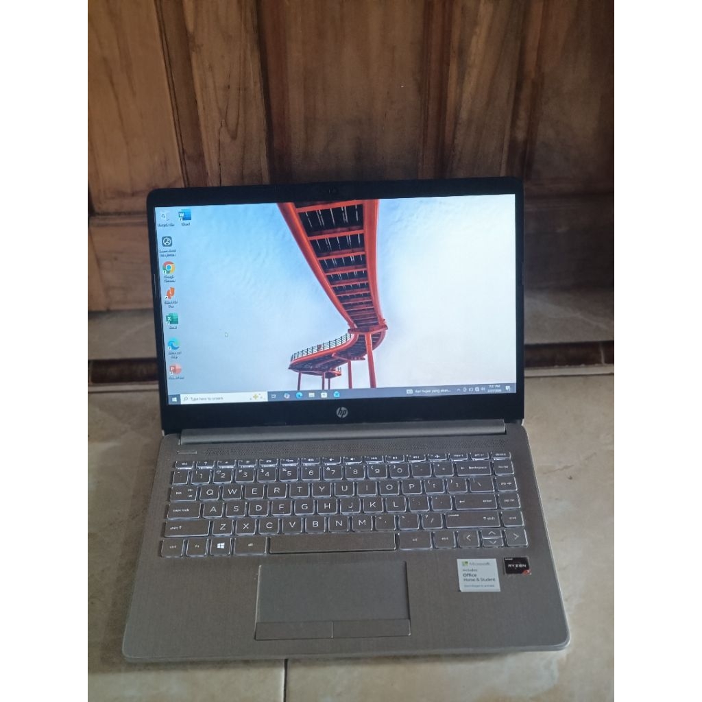 laptop bekas second hp 14s dk AMD Ryzen 3