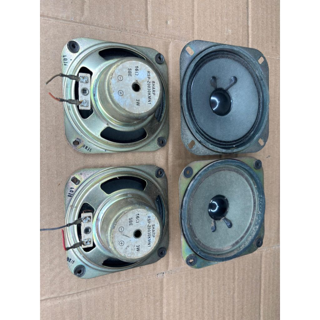 Speaker 4inc bekas copotan tv Sharp