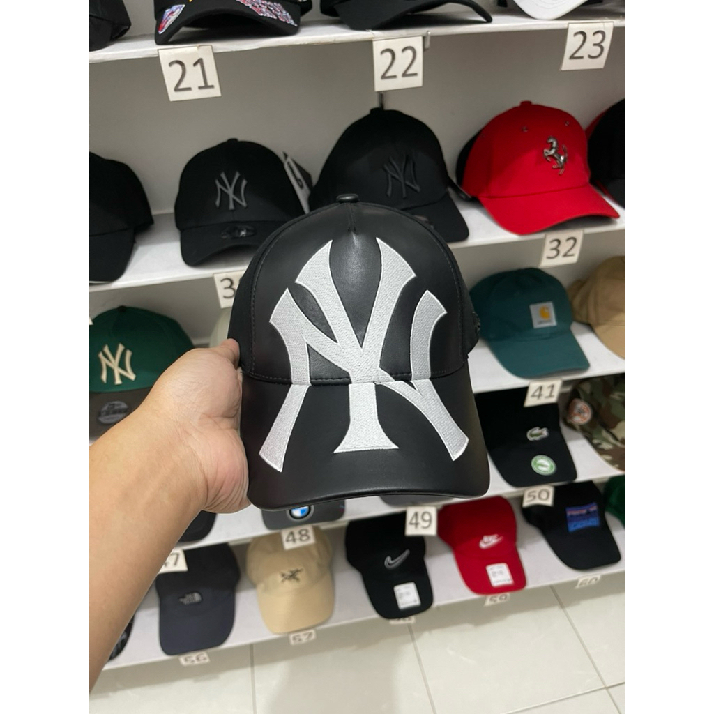 Topi NY Big Logo