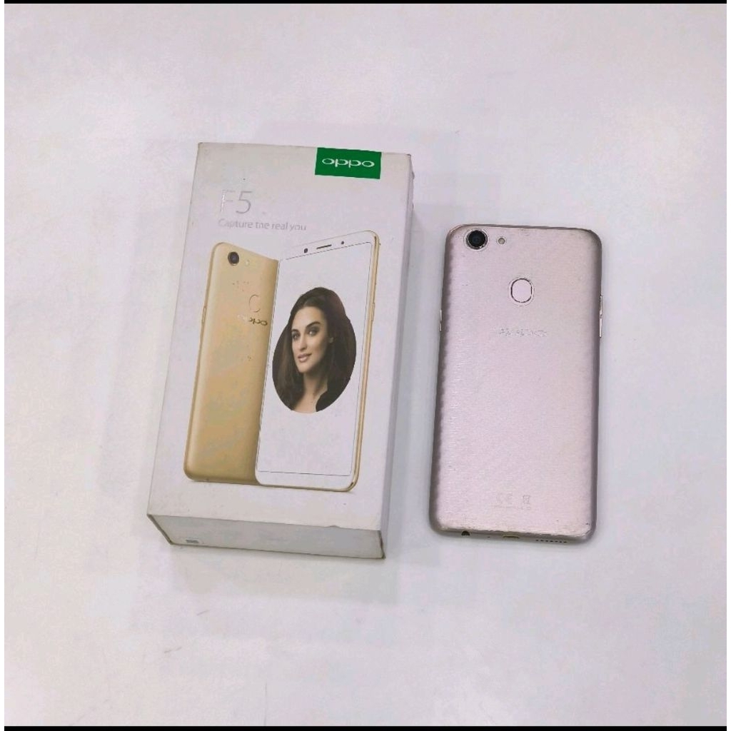 Oppo F5 4/32 GB Fullset second