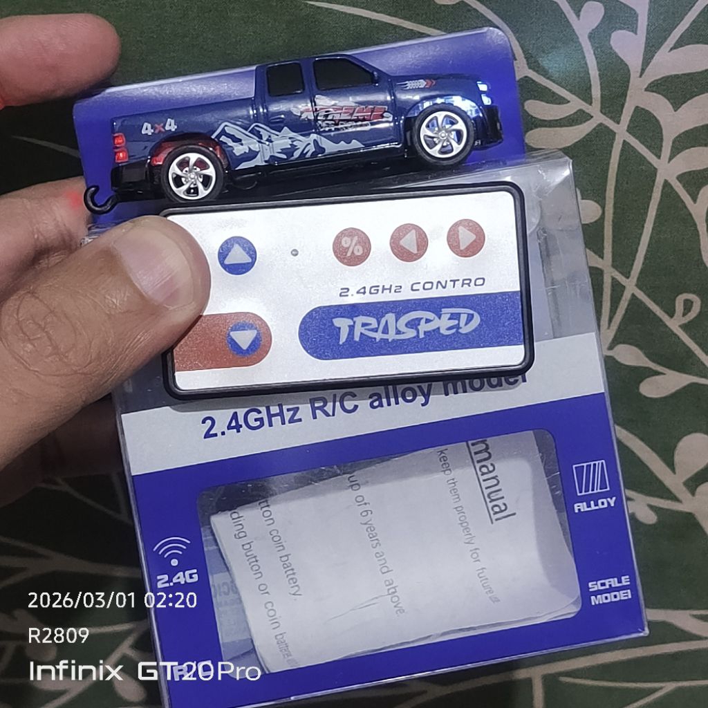 Mini Rc Drift Car 1/64 Scale Diecast Truck