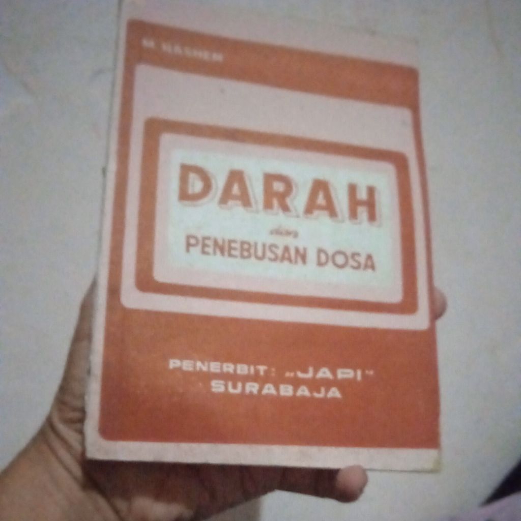 buku M. Hashem, Darah dan Penebusan dosa, buku original Edjaan lama tjetakan pertama tahun 1965