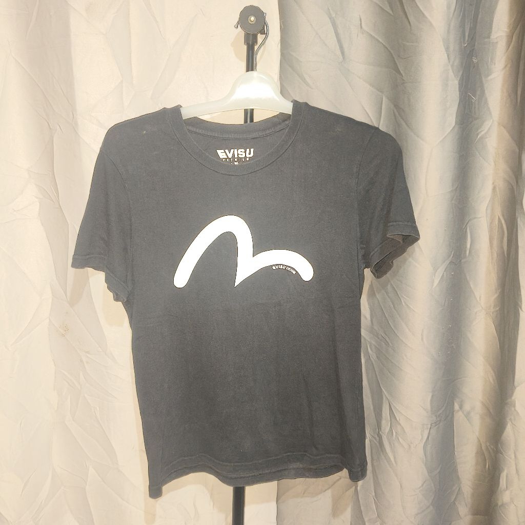 kaos oblong evisu