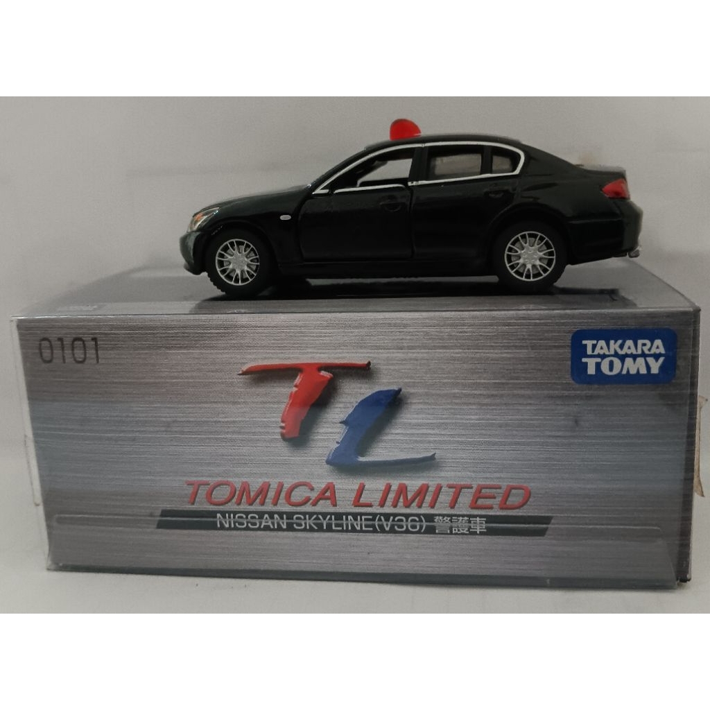 TOMICA LIMITED NISSAN SKYLINE V36