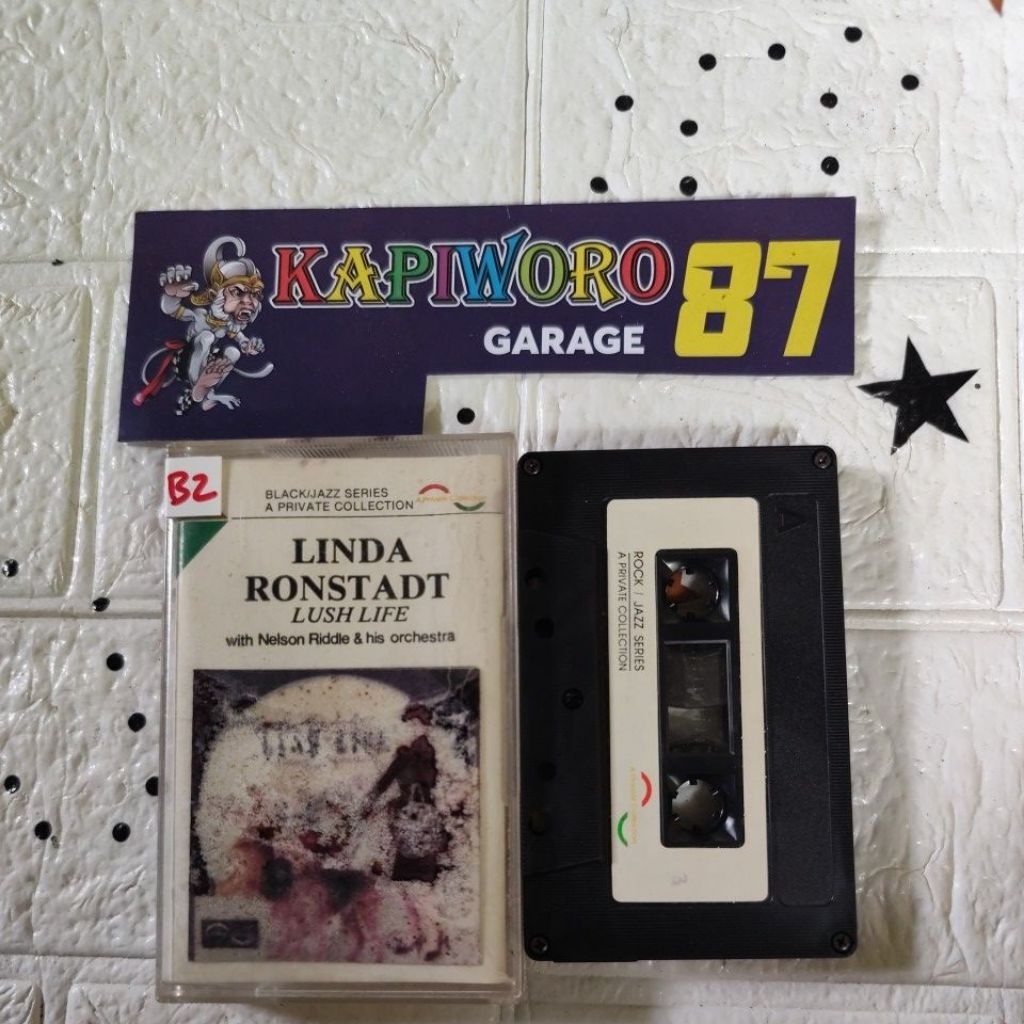KASET PITA,,,LINDA RONSTADT LUSH LIFE