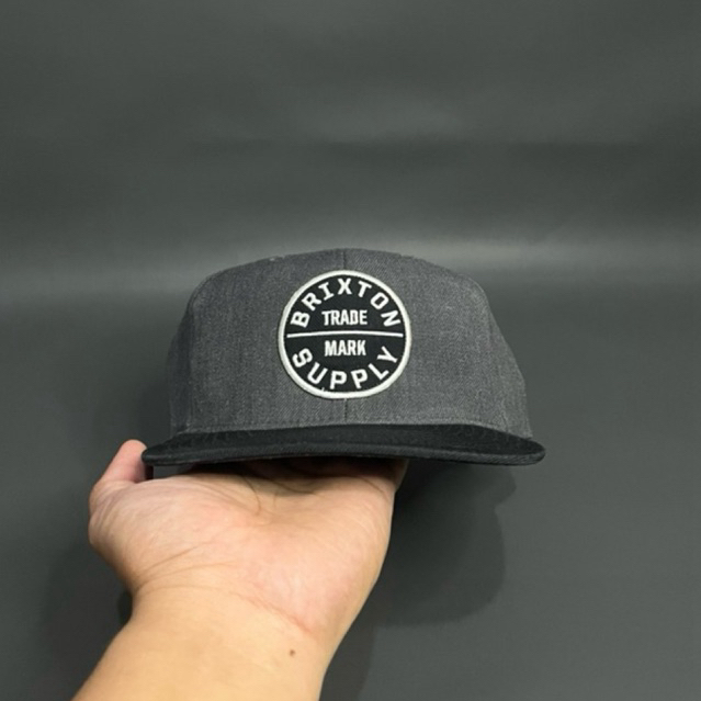 Brixton Oath III Snapback Cap Charcoal Grey Black