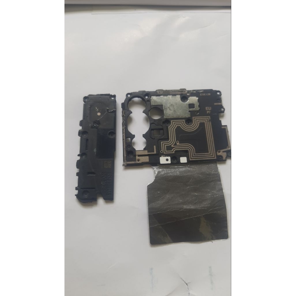 penutup mesin dan speker bawah samsung a52s