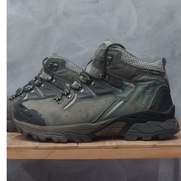 Sepatu Gunung Waterproof Kolon Sport size 43