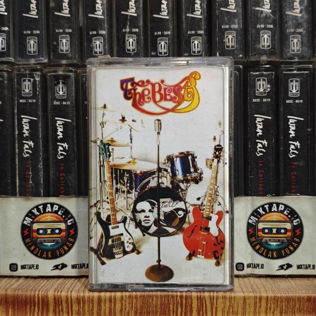 Kaset - Naif - The Best Of - Kaset Pita - Radio Tape - Radio - Pemutar Kaset - Retro - Classic - Cas