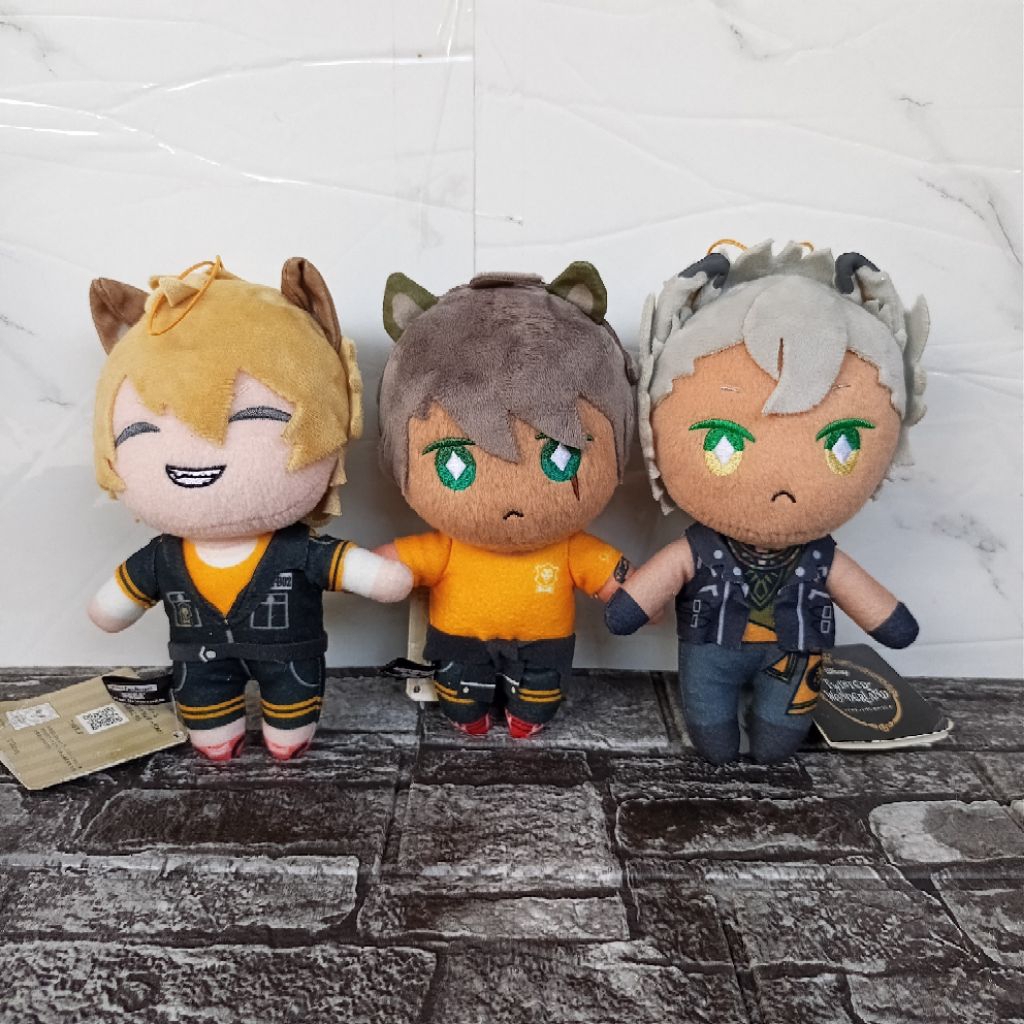 (BUNDLING) BONEKA DISNEY TWISTED WONDERLAND : SAVANACLAW DORM / LEONA KINGSCOLAR / JACK HOWL / RUGGI