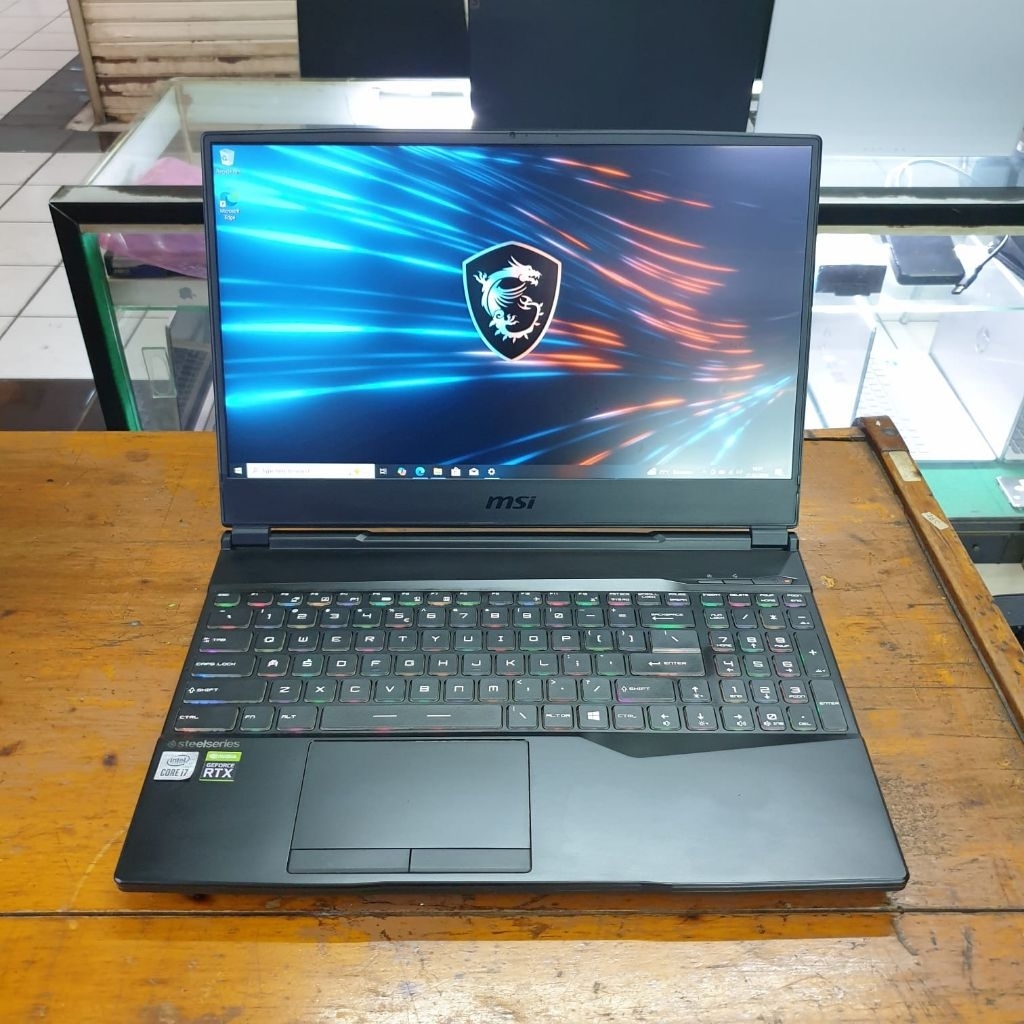 MSI GL65 Leopard Core i7-10750H RTX 2070 8GB SSD Ram 16GB SSD 512GB 15 FHD Muluss Laptop