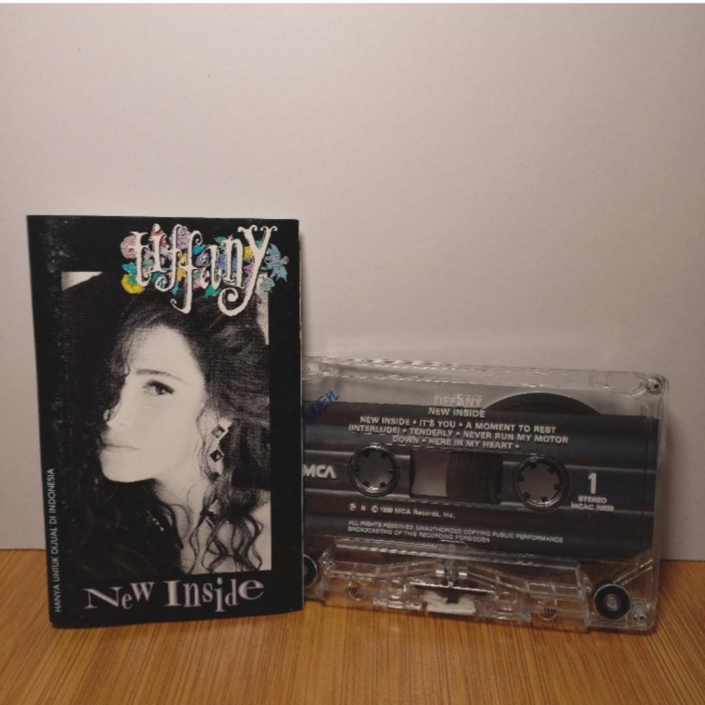 Kaset Tiffany - New inside