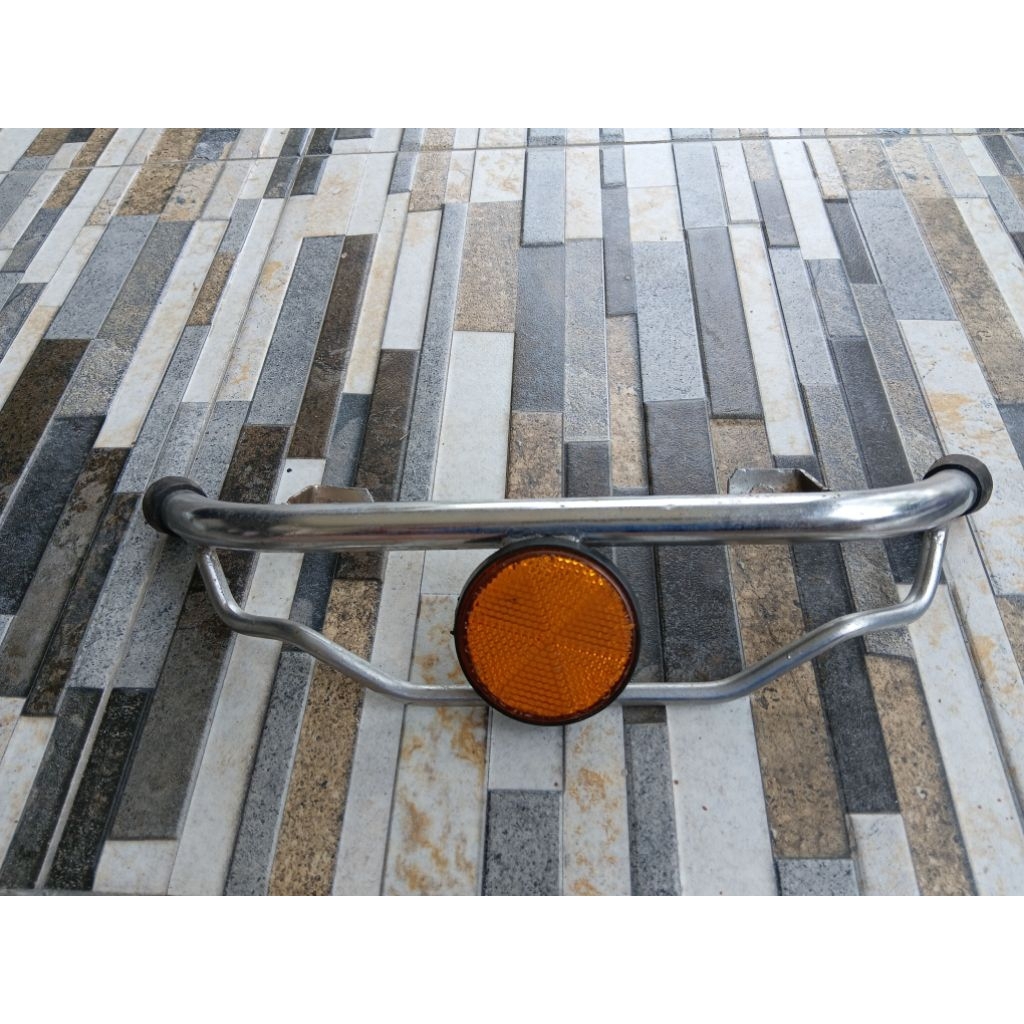 bemper belakang Vespa