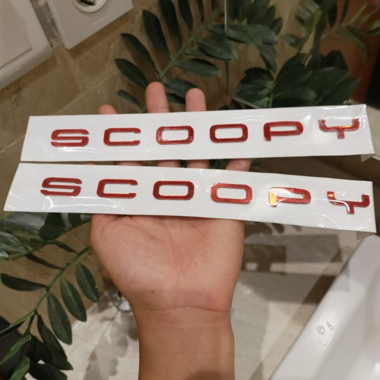 EMBLEM LOGO SCOOPY NEW / EMBLEM AKRILIK SCOOPY NEW / EMBLEM VARIASI MERAH MENYALA
