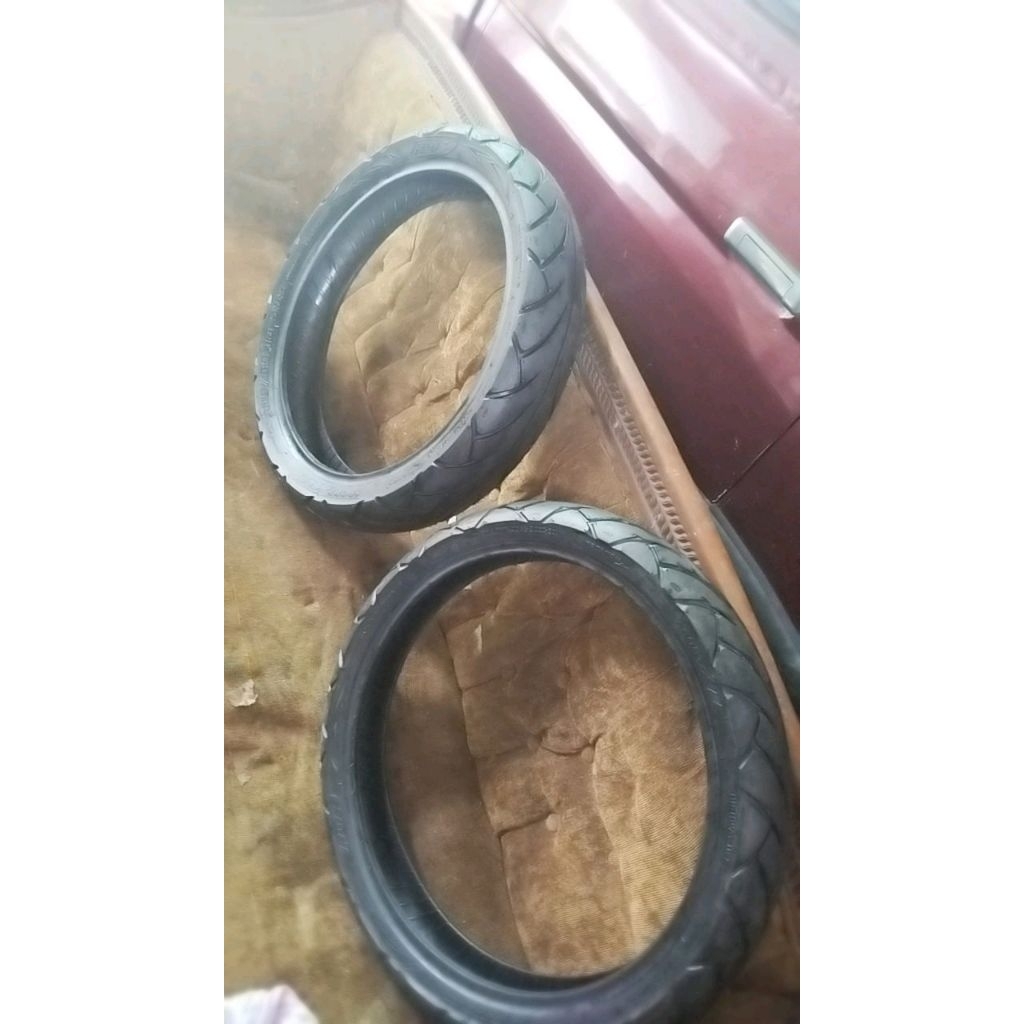 ban ring 18 tubeless tebal merk fdr