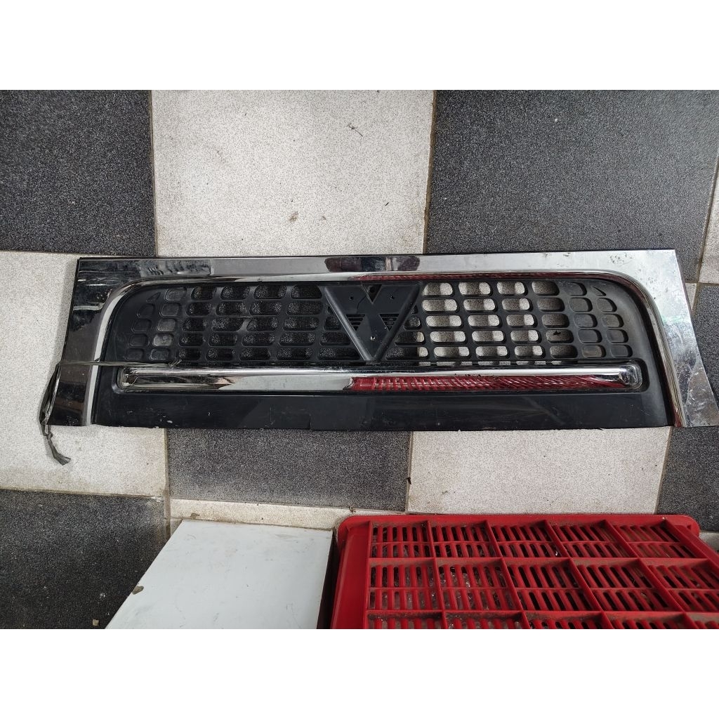 grill gril depan truk canter fuso original copotan