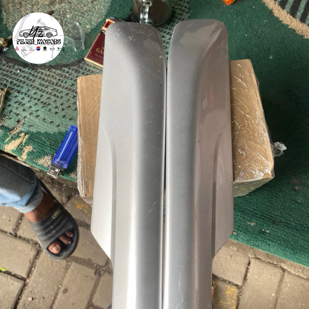 Cover baut Roof Rail xpander livina L11 original