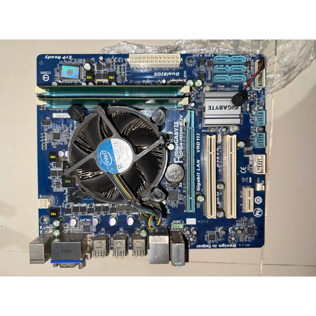 Paketan mobo ga-h55m ram processor i3 540 ddr3 bekas.