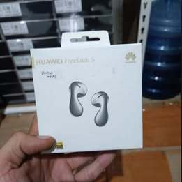 Huawei FreeBuds 5