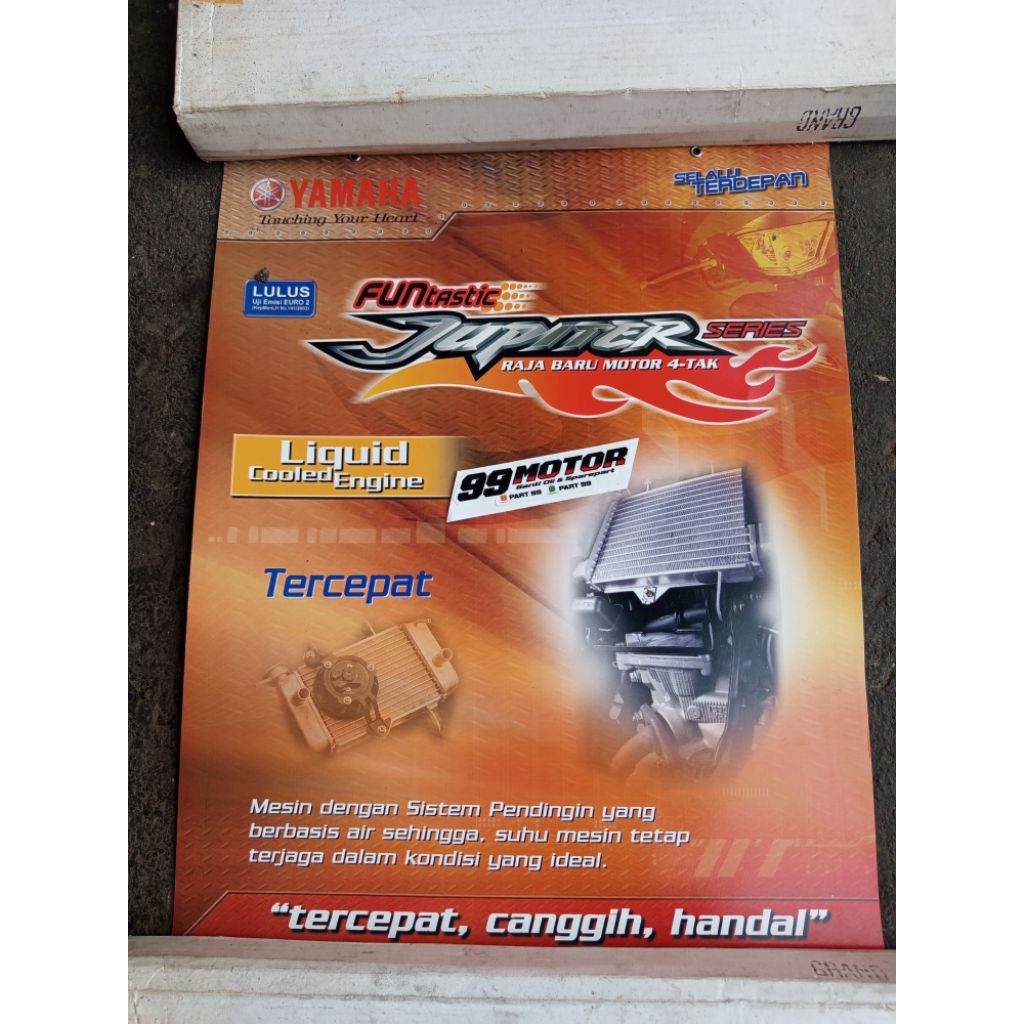 gambar poster iklan mesin yamaha jupiter mx