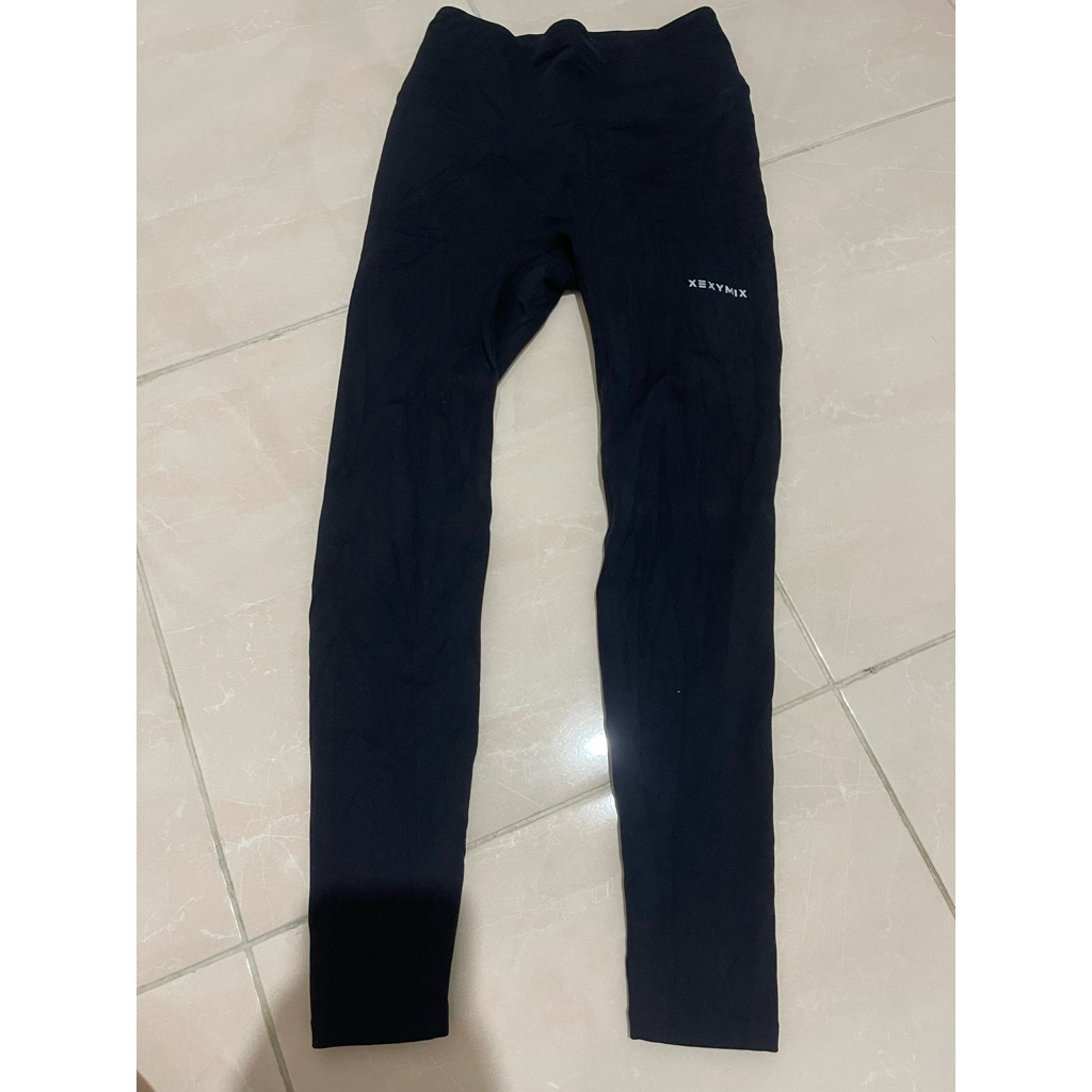 legging xexymix/preloved legging xexymix blacklabel size M