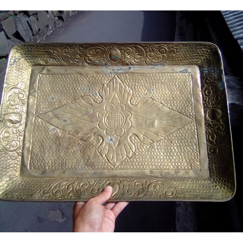 Baki Nampan Kuningan Antik Kuno Langka