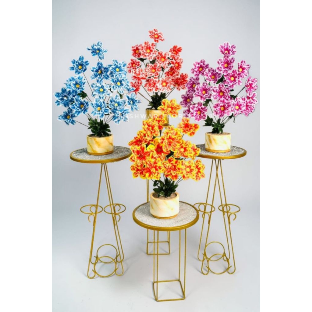 SET BUNGA DAHLIA DENGAN POT MARBEL GOLD