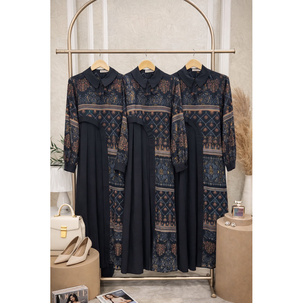 Gamis motif batik by Elegant Boutique