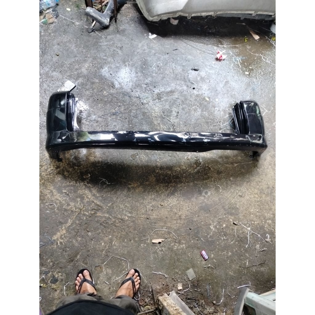 Bemper Bumper Belakang Nissan Serena C24
