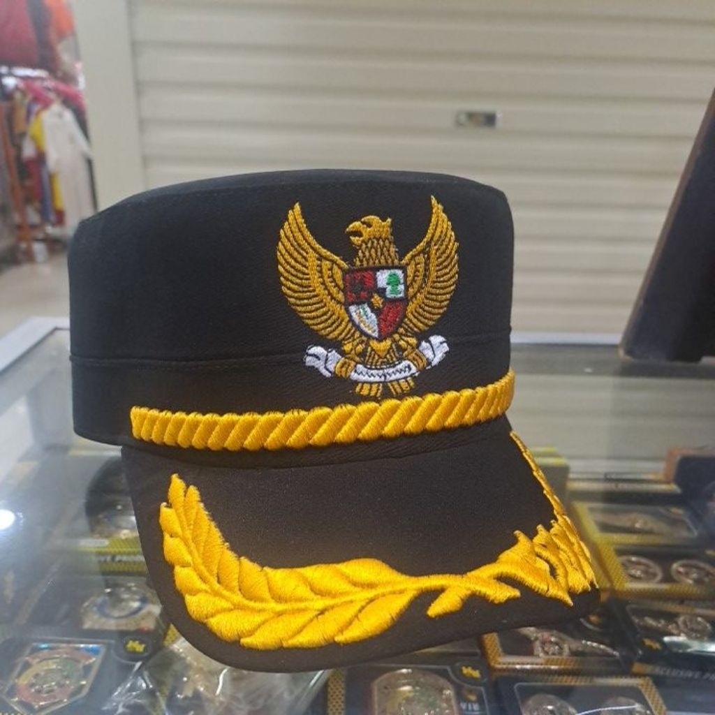 topi komando garuda dengan bordir rapih topi garuda full bordir