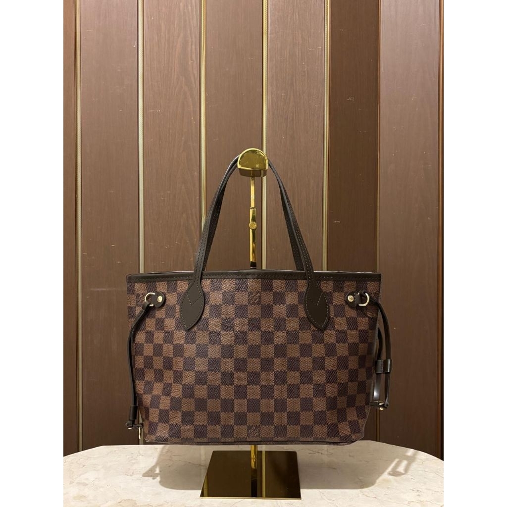 Preloved LV Damier - Like New