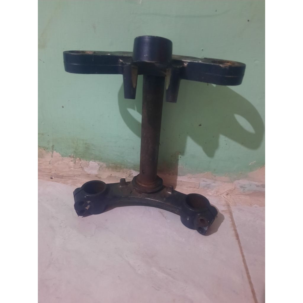 Segitiga shock depan ninja rr original