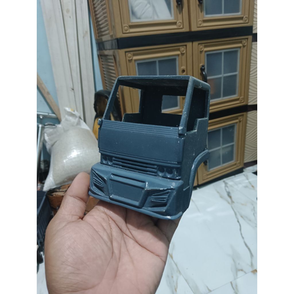 KABIN truk skala plastik